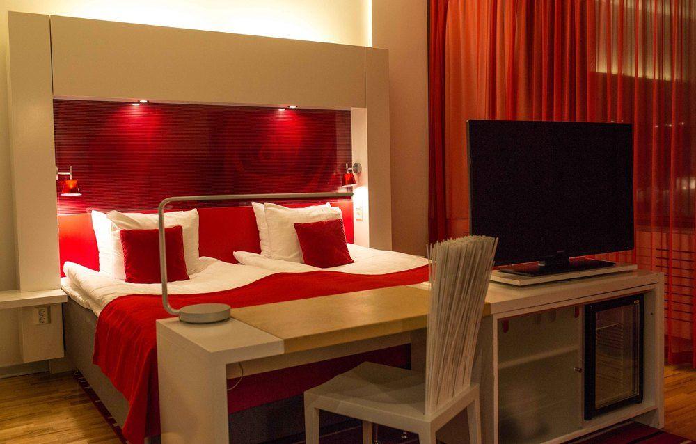 Profilhotels Savoy يونشوبينغ المظهر الخارجي الصورة