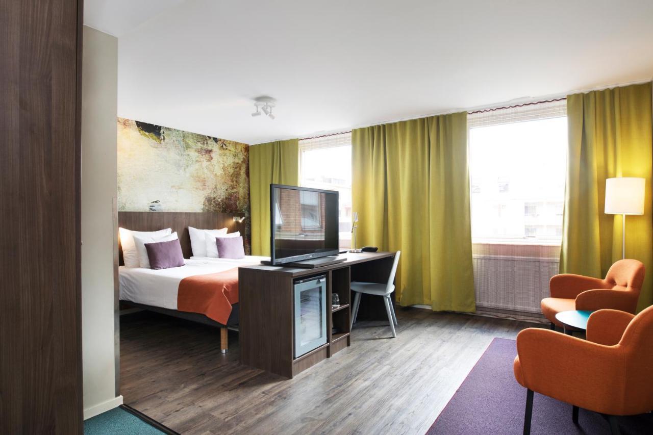 Profilhotels Savoy يونشوبينغ المظهر الخارجي الصورة