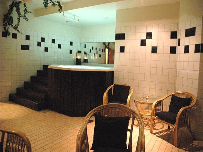 Profilhotels Savoy يونشوبينغ المرافق الصورة